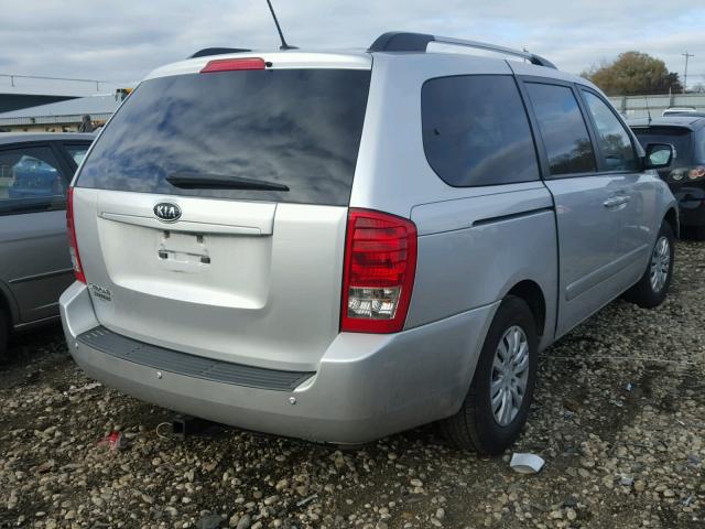 KNDMG4C71C6505060 - 2012 KIA SEDONA LX SILVER photo 4