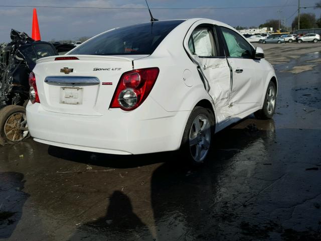 1G1JE5SB7E4208614 - 2014 CHEVROLET SONIC LTZ WHITE photo 4