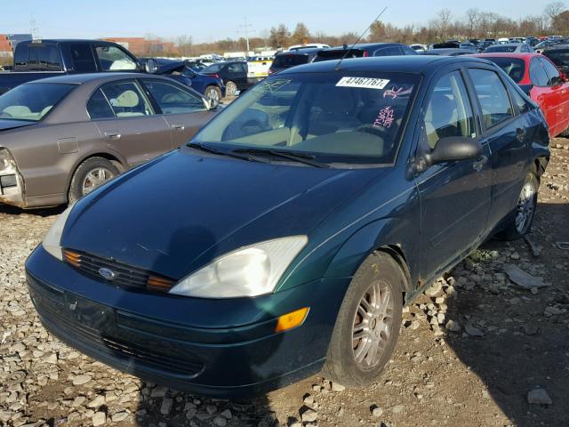 1FAFP3833YW415818 - 2000 FORD FOCUS ZTS GREEN photo 2