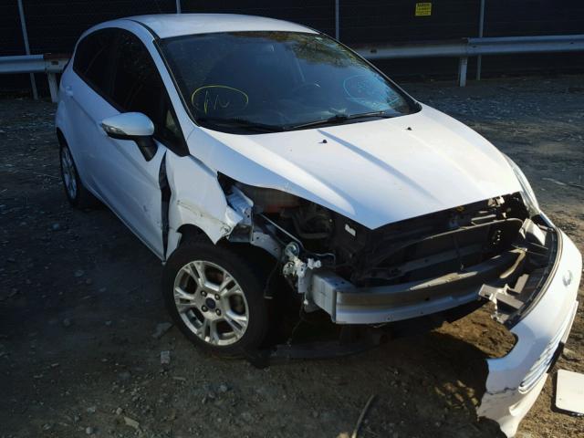 3FADP4EJ6FM187018 - 2015 FORD FIESTA SE WHITE photo 1