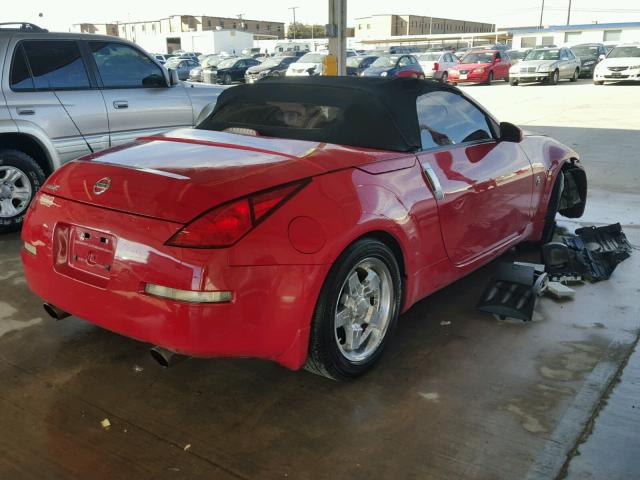 JN1AZ36A74T013492 - 2004 NISSAN 350Z ROADS RED photo 4