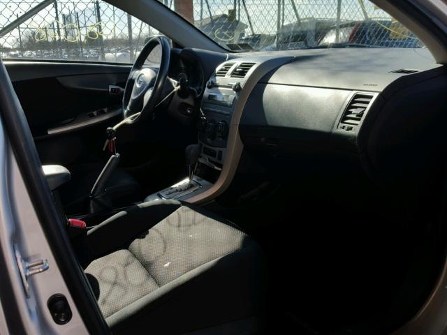 2T1BU4EE3AC463900 - 2010 TOYOTA COROLLA BA SILVER photo 5