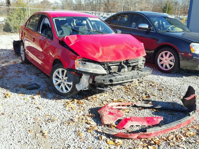 3VWD17AJ2FM258389 - 2015 VOLKSWAGEN JETTA SE RED photo 1