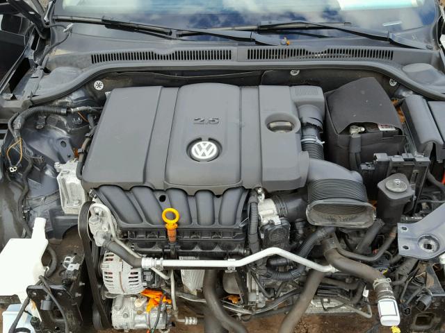 3VWDZ7AJ9BM054689 - 2011 VOLKSWAGEN JETTA SE BLACK photo 7