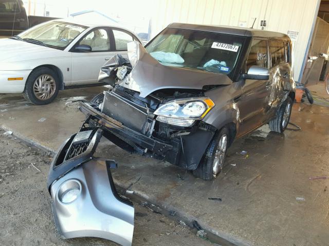 KNDJT2A62D7594372 - 2013 KIA SOUL + GRAY photo 2