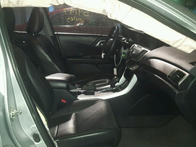 1HGCR2F31DA266922 - 2013 HONDA ACCORD LX SILVER photo 5