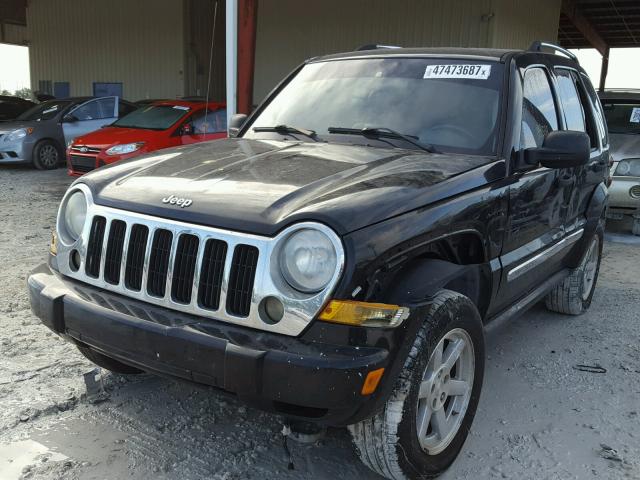 1J4GK58K75W543274 - 2005 JEEP LIBERTY LI BLACK photo 2