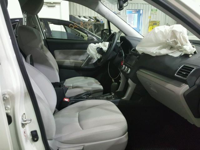 JF2SJABCXGH554033 - 2016 SUBARU FORESTER 2 WHITE photo 5