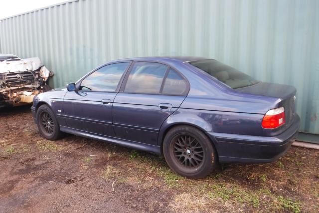 WBADT63452CH88804 - 2002 BMW 530 I AUTO BLUE photo 3