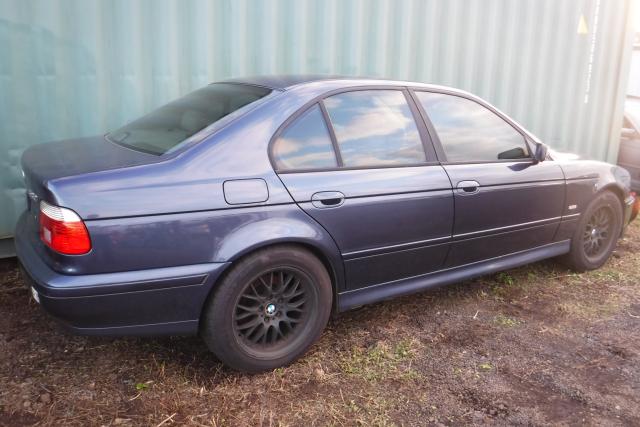 WBADT63452CH88804 - 2002 BMW 530 I AUTO BLUE photo 4