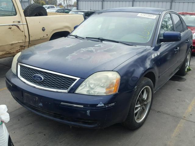 1FAFP23175G165943 - 2005 FORD FIVE HUNDR BLUE photo 2