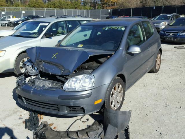 WVWBB71K08W010676 - 2008 VOLKSWAGEN RABBIT GRAY photo 2