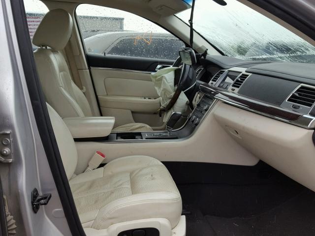 1LNHM93R19G623942 - 2009 LINCOLN MKS SILVER photo 5