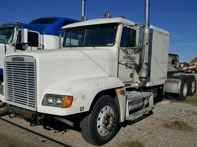 1FUYDSEB6TP559392 - 1996 FREIGHTLINER CONVENTION WHITE photo 2