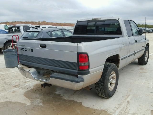 1B7HC13YXWJ195299 - 1998 DODGE RAM 1500 SILVER photo 4