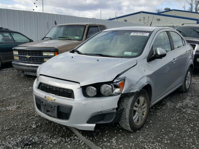 1G1JC5SH7C4185892 - 2012 CHEVROLET SONIC LT GRAY photo 2