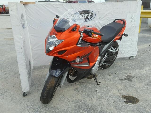 JS1GP74A392100532 - 2009 SUZUKI GSX650 F ORANGE photo 2