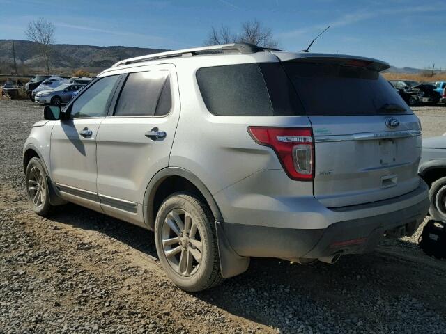 1FM5K8D81FGA40596 - 2015 FORD EXPLORER X SILVER photo 3