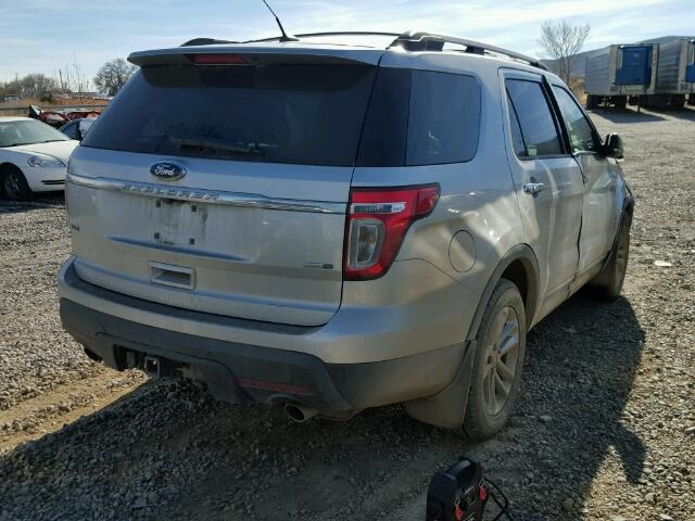 1FM5K8D81FGA40596 - 2015 FORD EXPLORER X SILVER photo 4