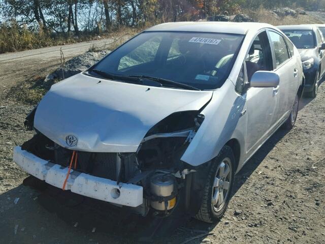 JTDKB20UX77673008 - 2007 TOYOTA PRIUS SILVER photo 2