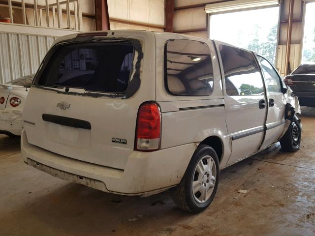 1GNDV131X7D187268 - 2007 CHEVROLET UPLANDER WHITE photo 4