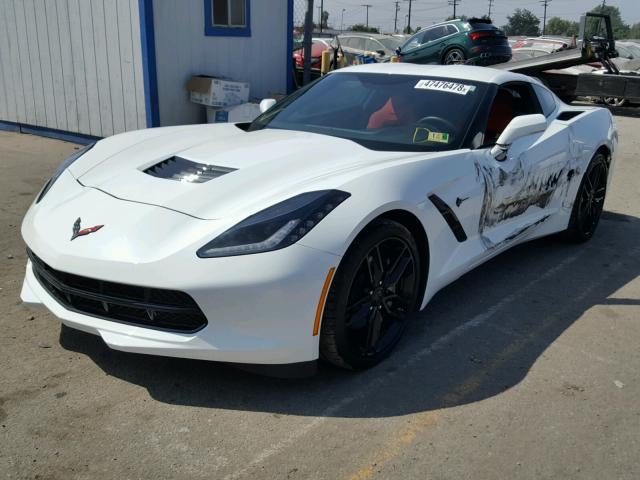 1G1YA2D78J5105689 - 2018 CHEVROLET CORVETTE S WHITE photo 2