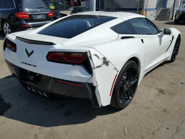 1G1YA2D78J5105689 - 2018 CHEVROLET CORVETTE S WHITE photo 4