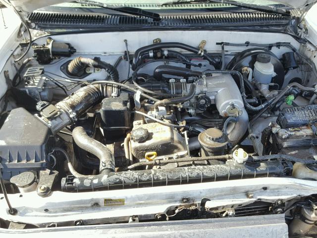 5TENL42NX4Z347032 - 2004 TOYOTA TACOMA WHITE photo 7