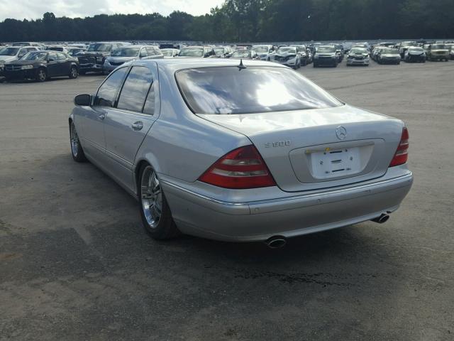 WDBNG78J22A245143 - 2002 MERCEDES-BENZ S 600 SILVER photo 3