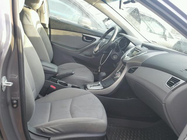 5NPDH4AE0BH059373 - 2011 HYUNDAI ELANTRA GL GRAY photo 5