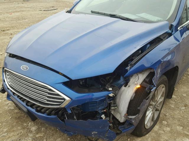 3FA6P0G75HR119348 - 2017 FORD FUSION S BLUE photo 9