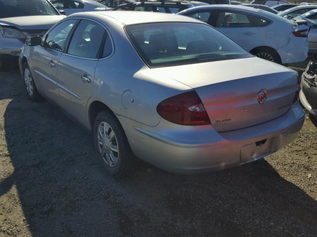 2G4WC532051222380 - 2005 BUICK LACROSSE C SILVER photo 3