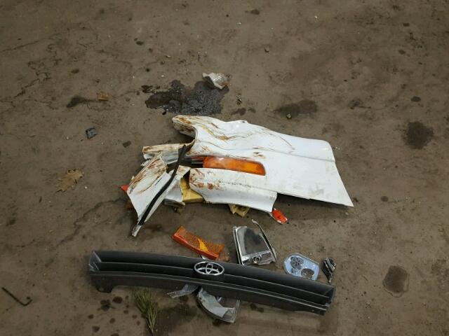 4T1SK12W2PU248100 - 1993 TOYOTA CAMRY LE 白色 照片 9