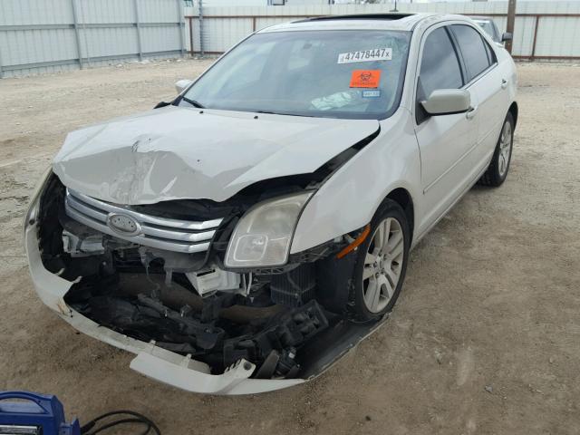 3FAHP08178R101839 - 2008 FORD FUSION SEL WHITE photo 2