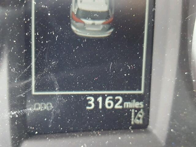 2T3ZFREV4HW343268 - 2017 TOYOTA RAV4 LE Gümüş foto 8