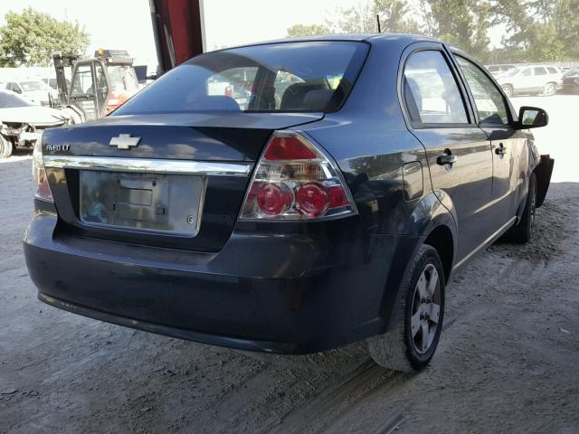 KL1TD56EX9B333610 - 2009 CHEVROLET AVEO LS BLACK photo 4