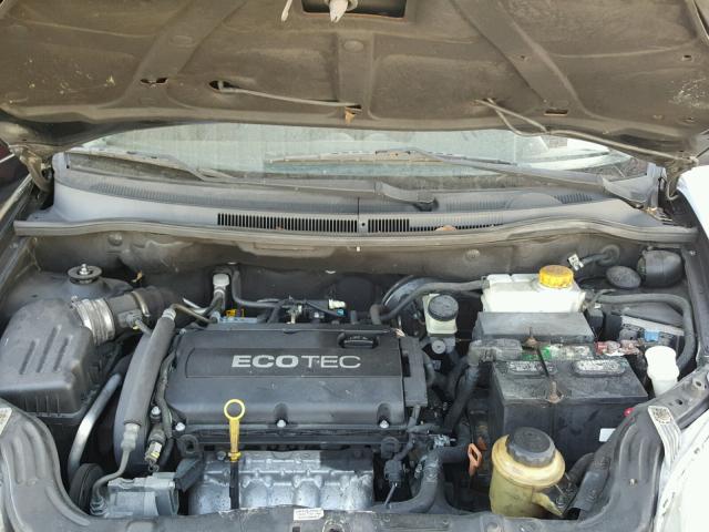 KL1TD56EX9B333610 - 2009 CHEVROLET AVEO LS BLACK photo 7