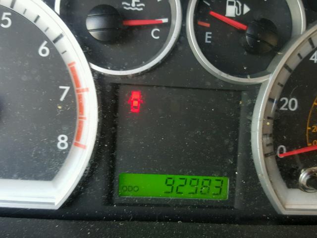 KL1TD56EX9B333610 - 2009 CHEVROLET AVEO LS BLACK photo 8