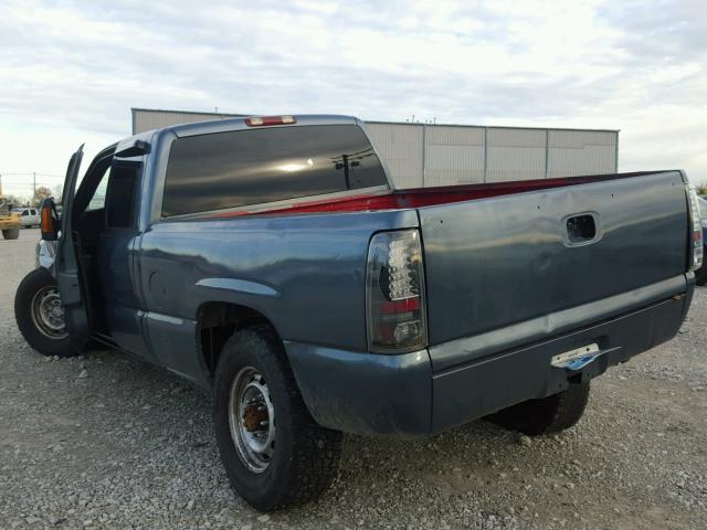 1GTHK29132E141770 - 2002 GMC SIERRA K25 BLUE photo 3