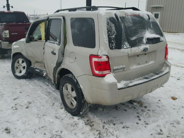 1FMCU03Z38KA31752 - 2008 FORD ESCAPE XLT TAN photo 3