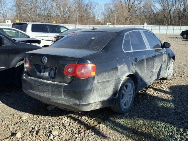 3VWST81K66M010260 - 2006 VOLKSWAGEN JETTA TDI BLACK photo 4