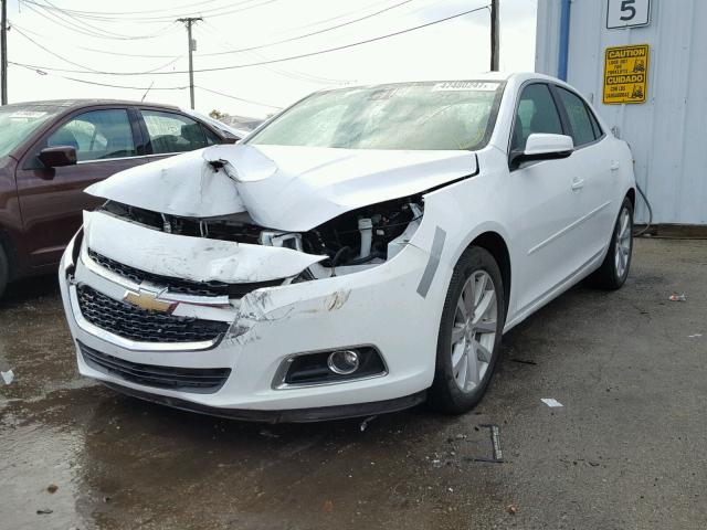 1G11D5SL8FF263610 - 2015 CHEVROLET MALIBU 2LT WHITE photo 2