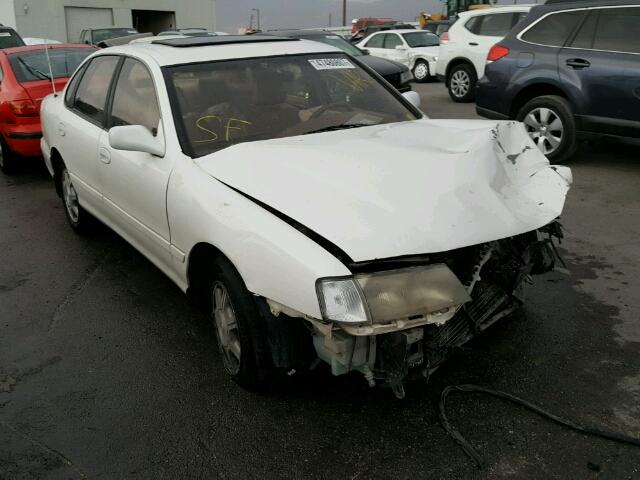 4T1GB11E5SU003153 - 1995 TOYOTA AVALON XLS WHITE photo 1