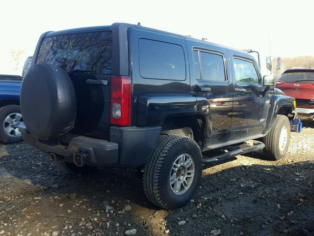 5GTDN136168161937 - 2006 HUMMER H3 BLACK photo 4