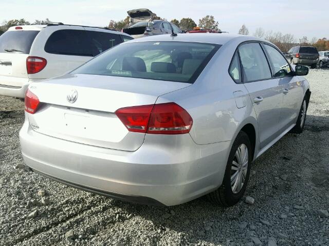 1VWAP7A37EC007905 - 2014 VOLKSWAGEN PASSAT S SILVER photo 4