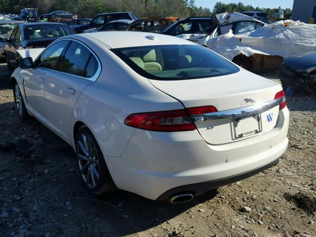 SAJWA0FA6AHR62315 - 2010 JAGUAR XF LUXURY WHITE photo 3