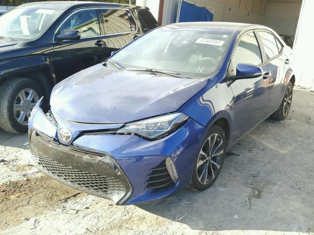 2T1BURHE5HC818293 - 2017 TOYOTA COROLLA L BLUE photo 2