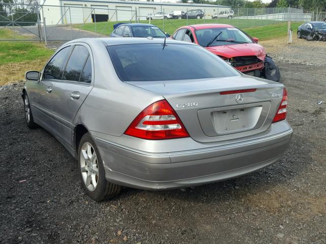 WDBRF92H27F836833 - 2007 MERCEDES-BENZ C 280 4MAT SILVER photo 3