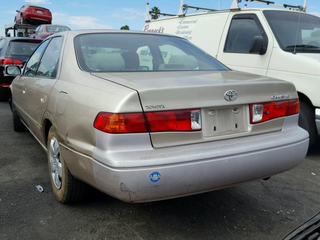 JT2BG22K7Y0449548 - 2000 TOYOTA CAMRY CE TAN photo 3