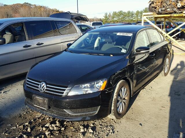 1VWAP7A35DC093102 - 2013 VOLKSWAGEN PASSAT S BLACK photo 2